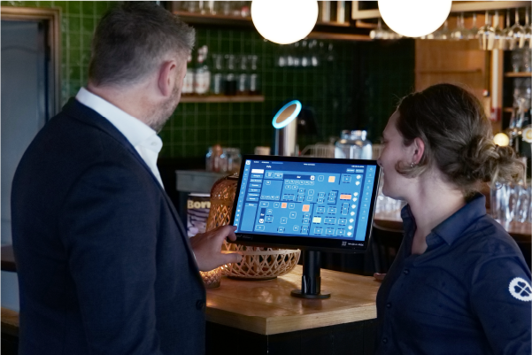 untill adviseur bij een horeca kassa