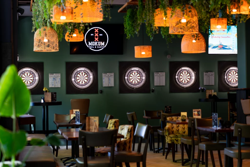 Interieur van Mokum Pool en Darts