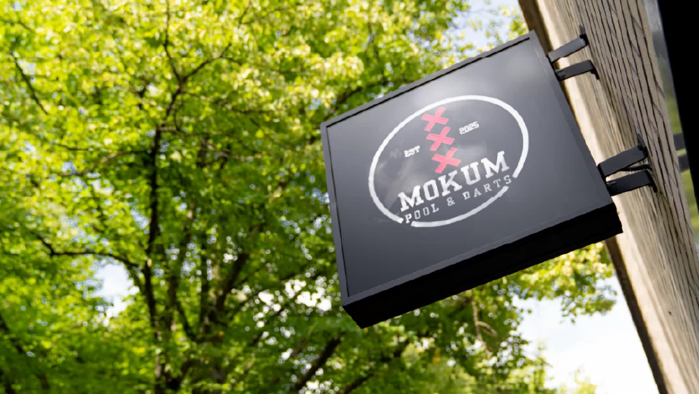 Buitengevel van Mokum Pool en Darts